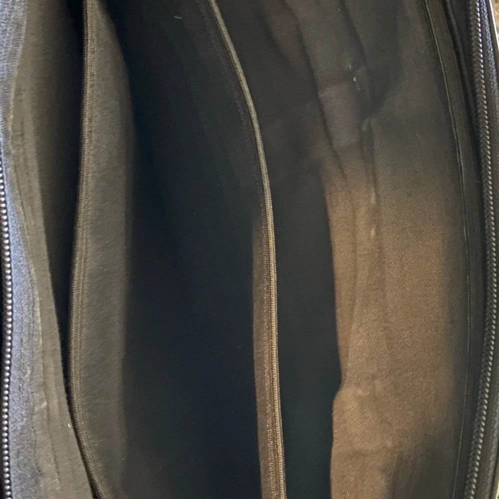 Vintage Wilsons Black Aged Leather Men’s High End Laptop Briefcase Attaché